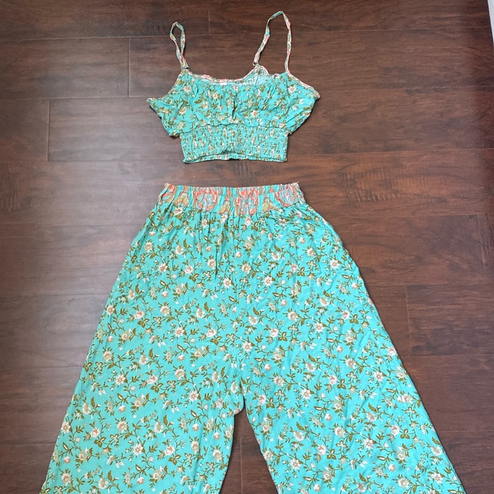 Top Bralette & Large wide Palazzo Pant | Gipsy